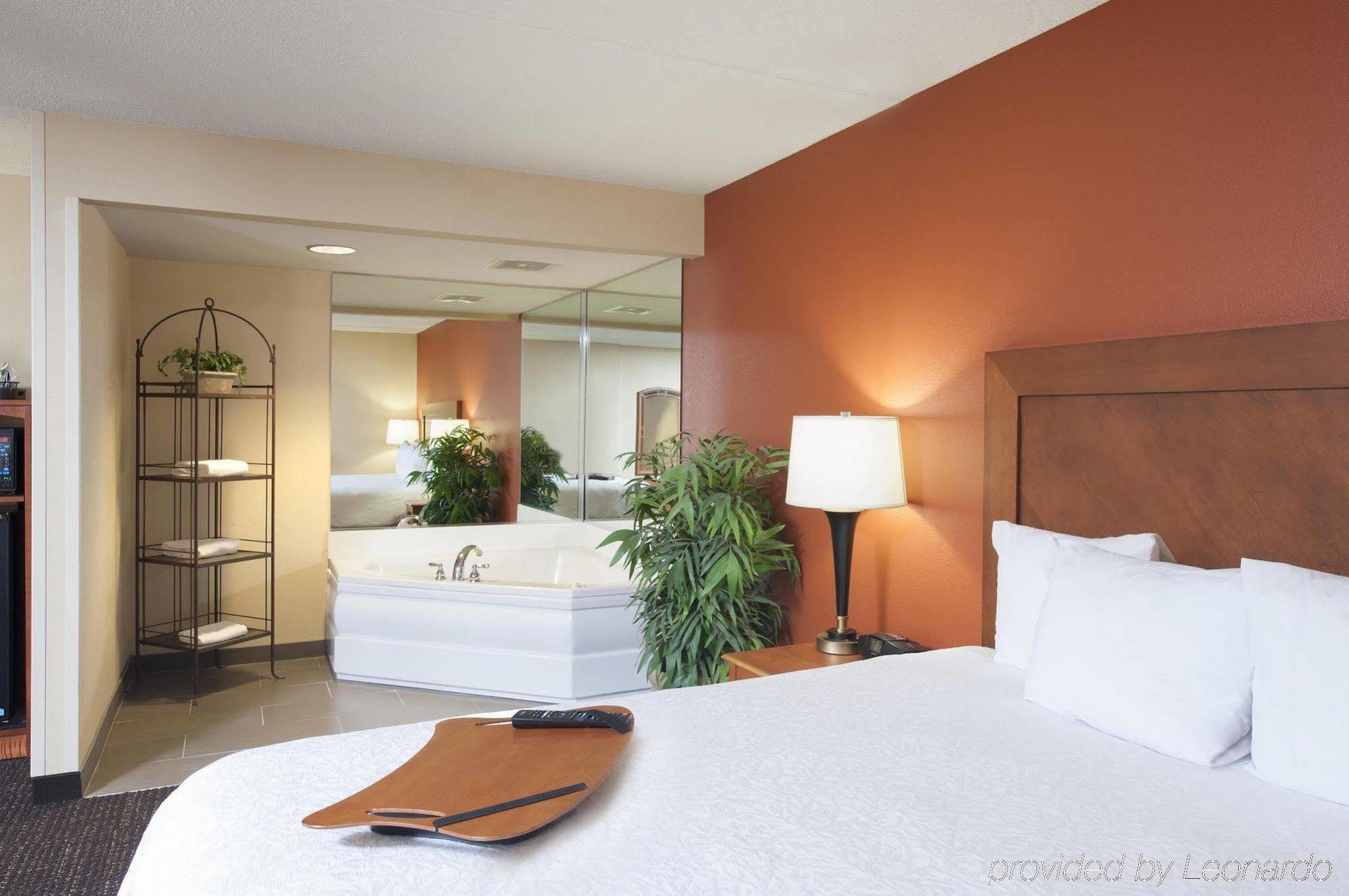 Hampton Inn Muskegon Muskegon Heights Esterno foto