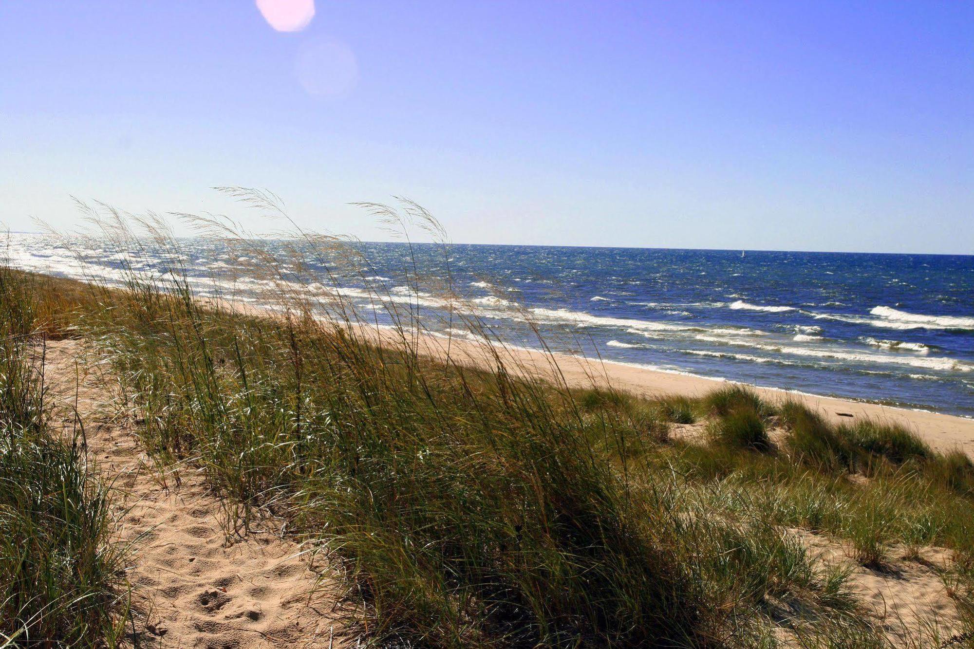 Hampton Inn Muskegon Muskegon Heights Esterno foto